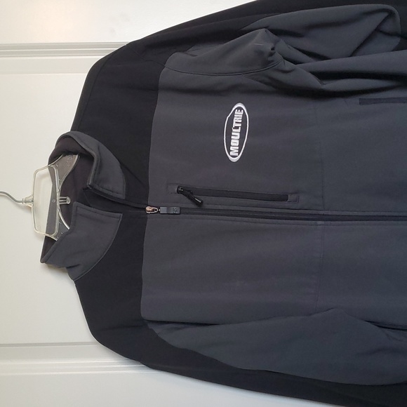 ⭐️ Black & Gray Moultrie Logo Jacket - Picture 1 of 5